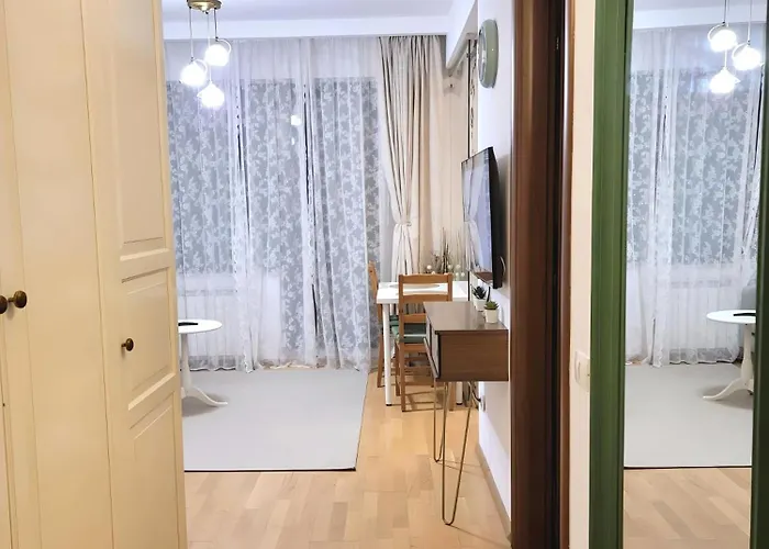 Us Embassy & Zoo Baneasa - Privighetorilor Apartman Bukarest